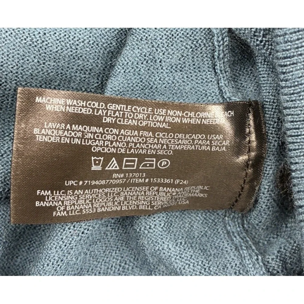 Lot Of 2 Banana Republic Men's XL  100% Merino Wool‎ Crewneck Sweater Washable